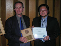 Joe Carr presents David Lee with the Newton-Ball Service Award for 2007